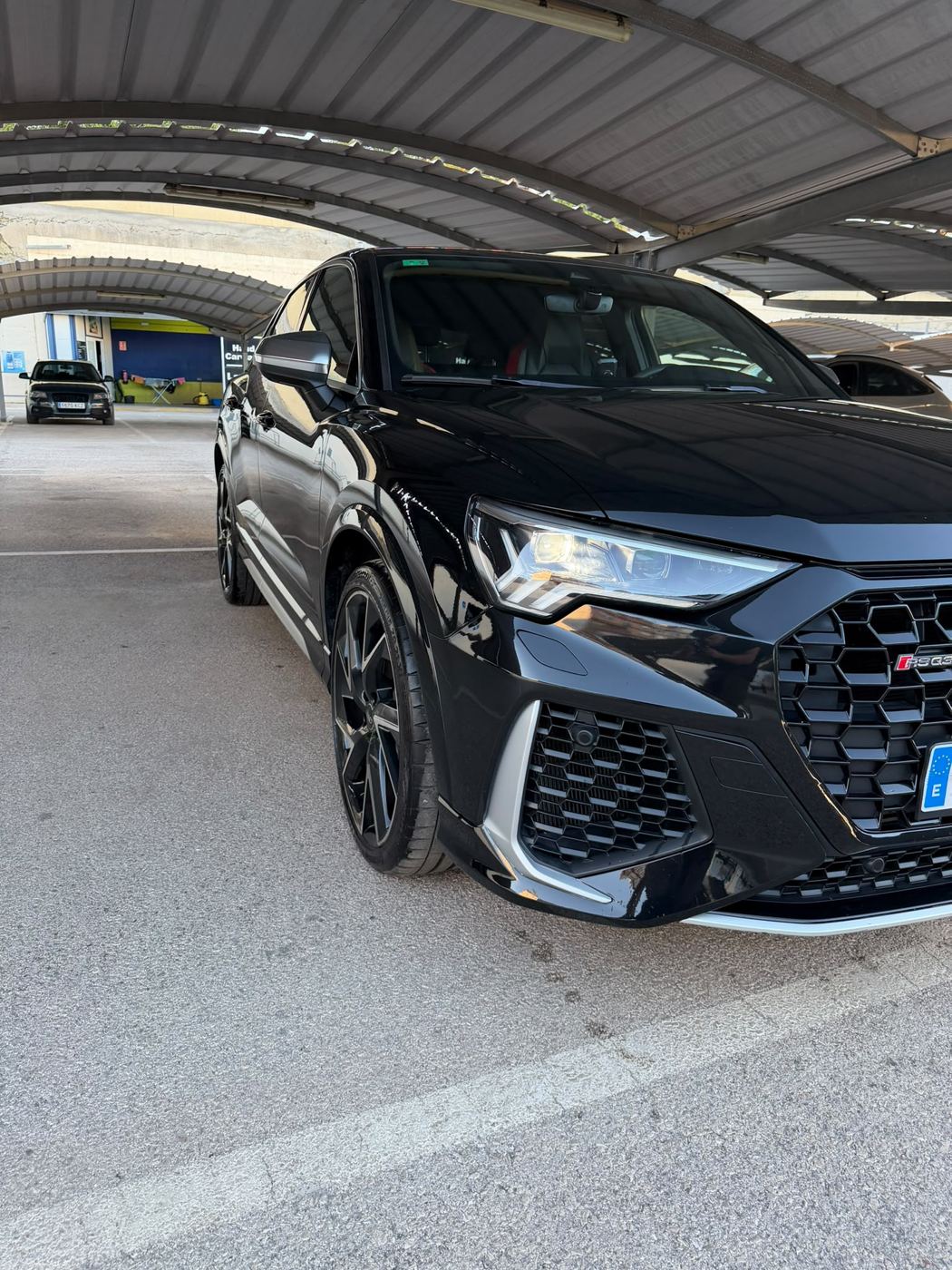 Audi RS Q3 Sportback photo 11