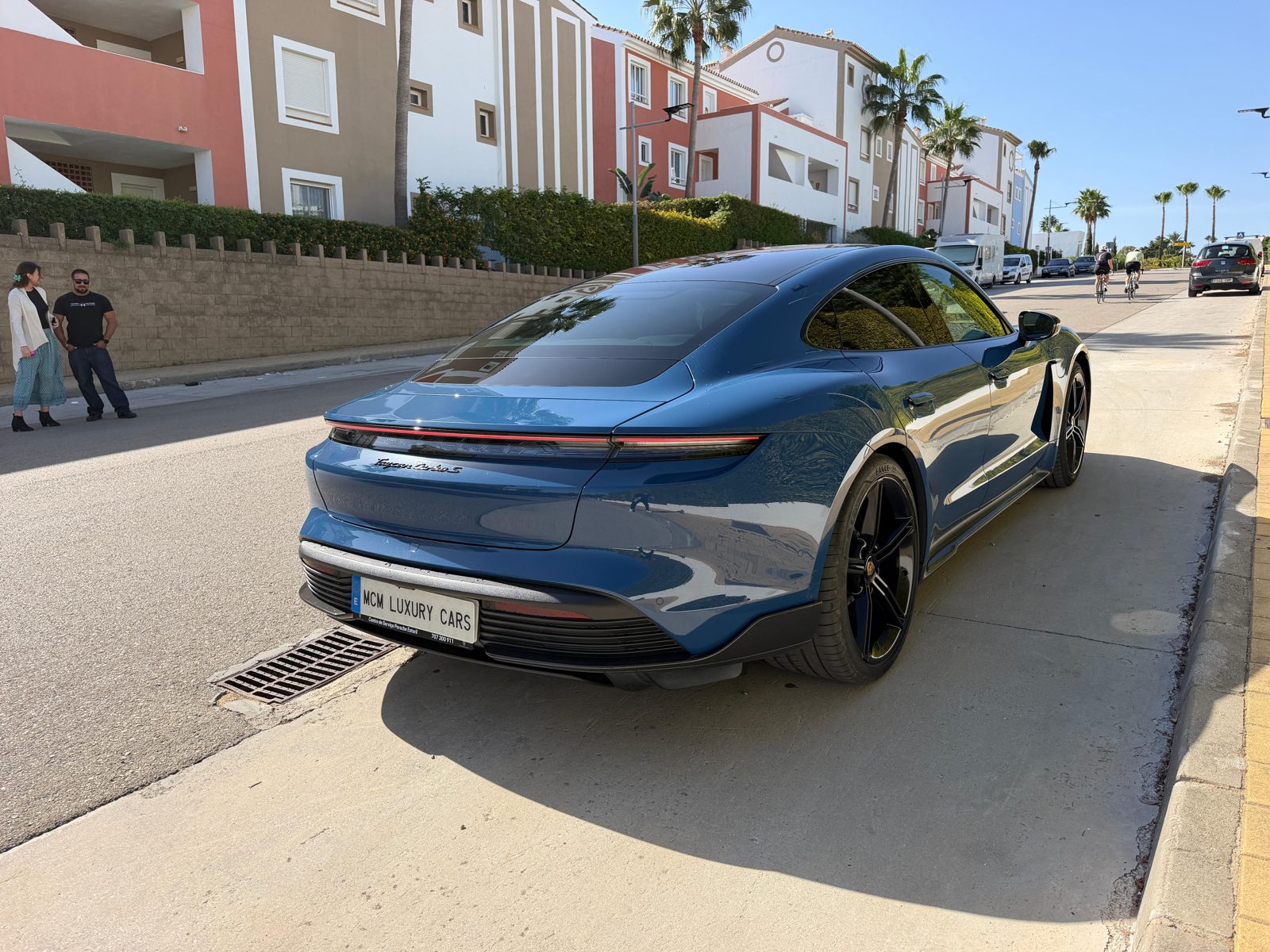 Porsche Taycan Turbo S photo 6